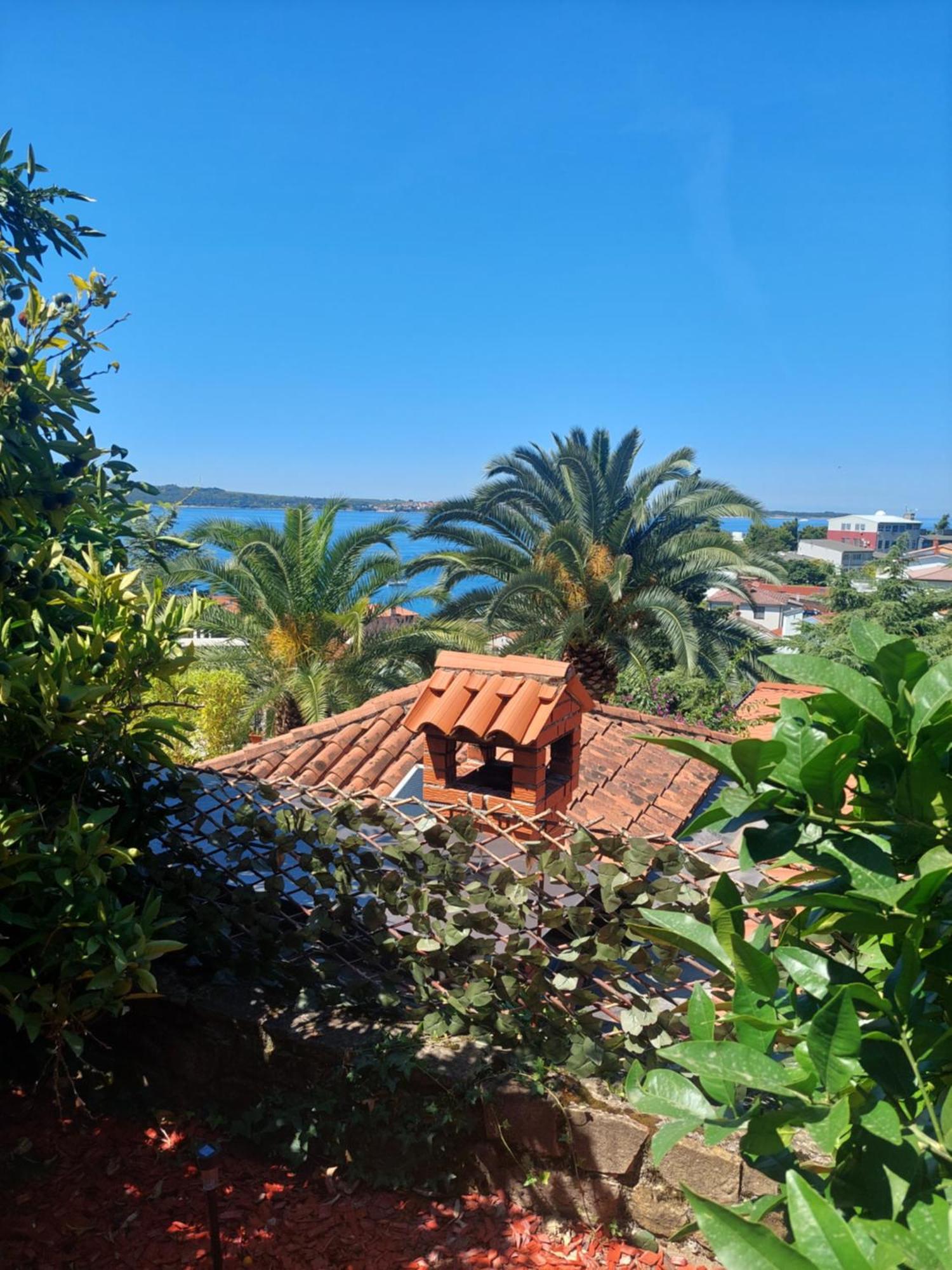 Apartma Ursa Portoroz Bagian luar foto