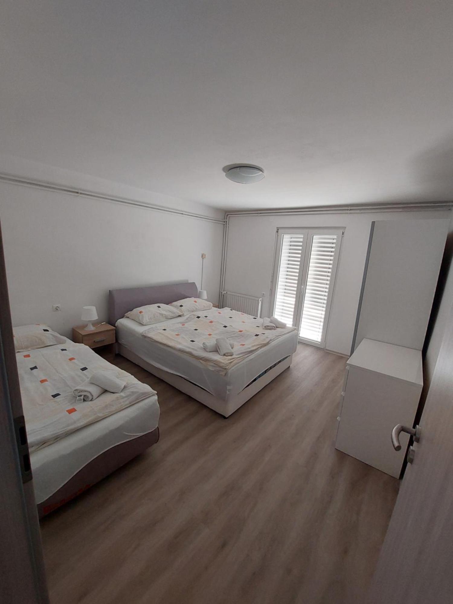 Apartma Ursa Portoroz Bagian luar foto