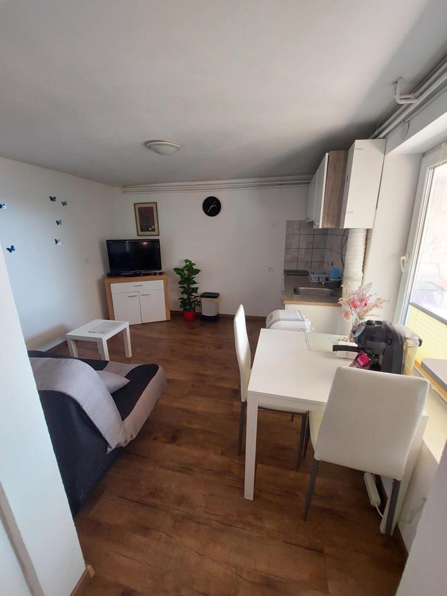 Apartma Ursa Portoroz Bagian luar foto